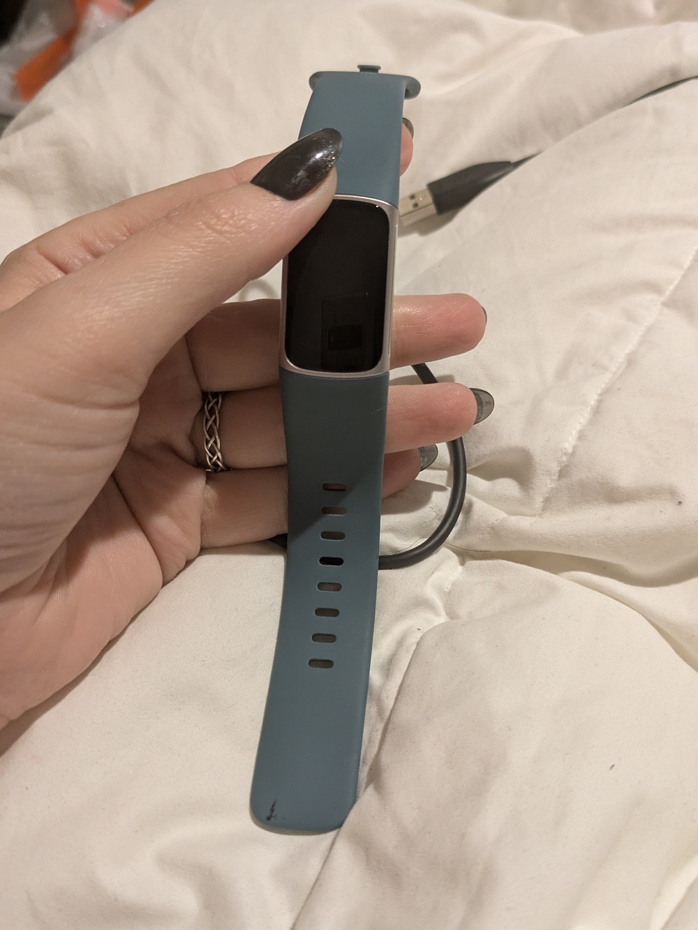 Fitbit Charge 5